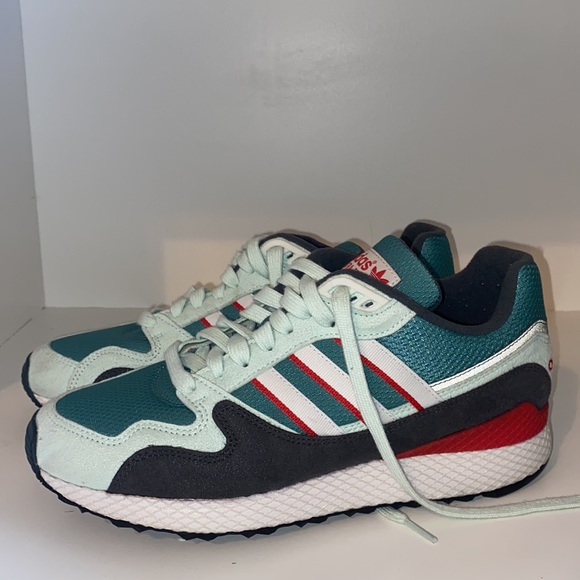 Mens Adidas Ultra Tech - Picture 2 of 4